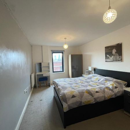 Modern Apartment Near Bullring Birmingham Esterno foto