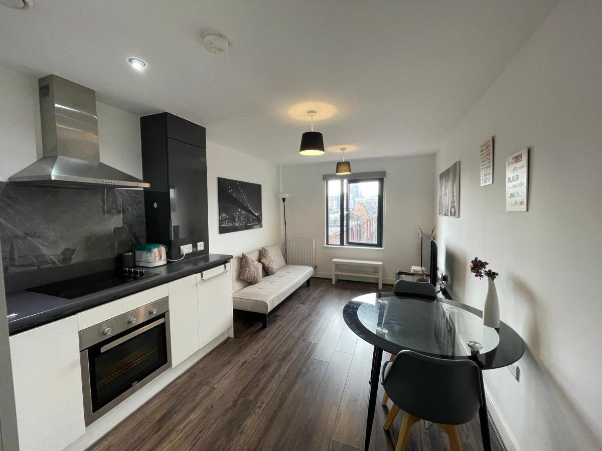 Modern Apartment Near Bullring Birmingham Esterno foto