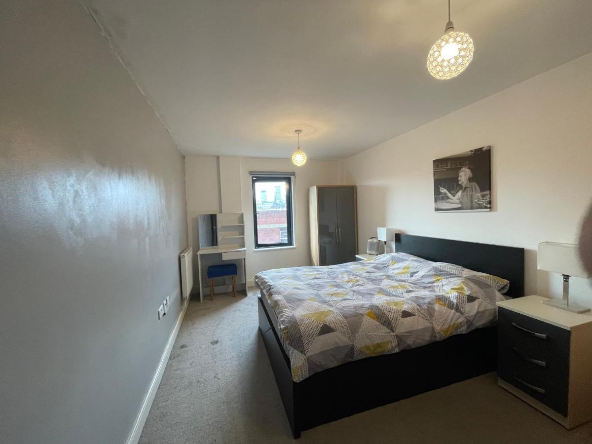 Modern Apartment Near Bullring Birmingham Esterno foto